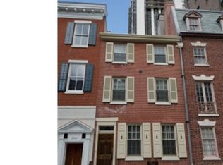 2039 Locust St, Philadelphia, PA 19103