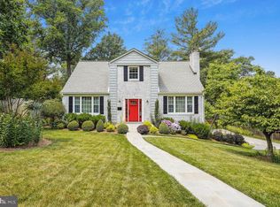 5702 Tremont Dr, Alexandria, VA 22303