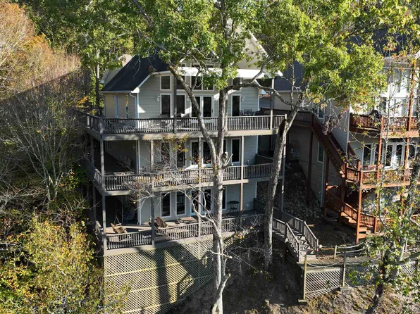 132 Ravenwood Cv, Savannah, TN 38372