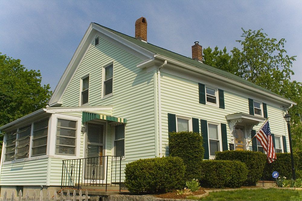 15 Green St, Milford, MA 01757 Zillow