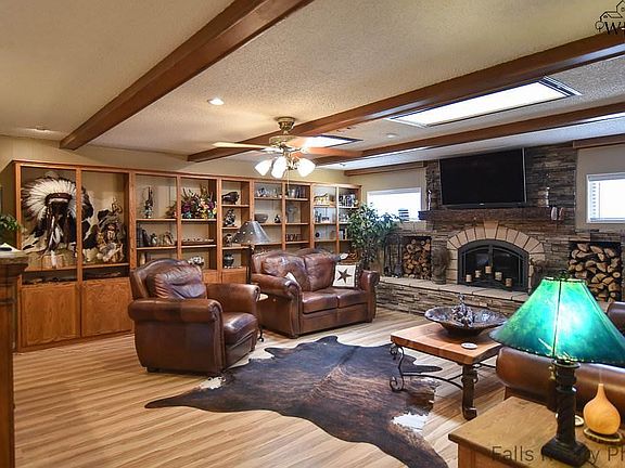 4th image of 4 Belgrave Ct