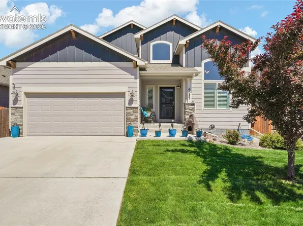 6087 Meadowbank Ln, Colorado Springs, CO 80925