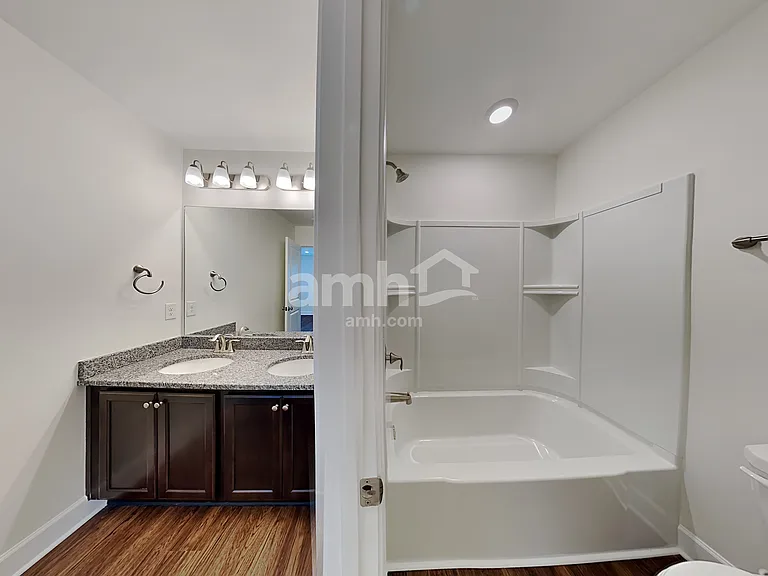 5823 Zurich Rd — Photo 21