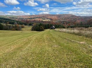 1 Cornflower Rd, Troutdale, VA 24378