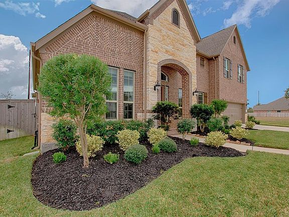 3rd image of 3118 Senita Bloom Dr