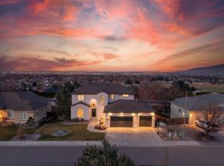 1614 W 51st Ave, Kennewick, WA 99337