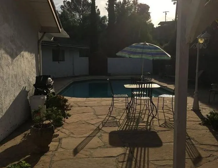 Sweetwater Rd — Photo 1