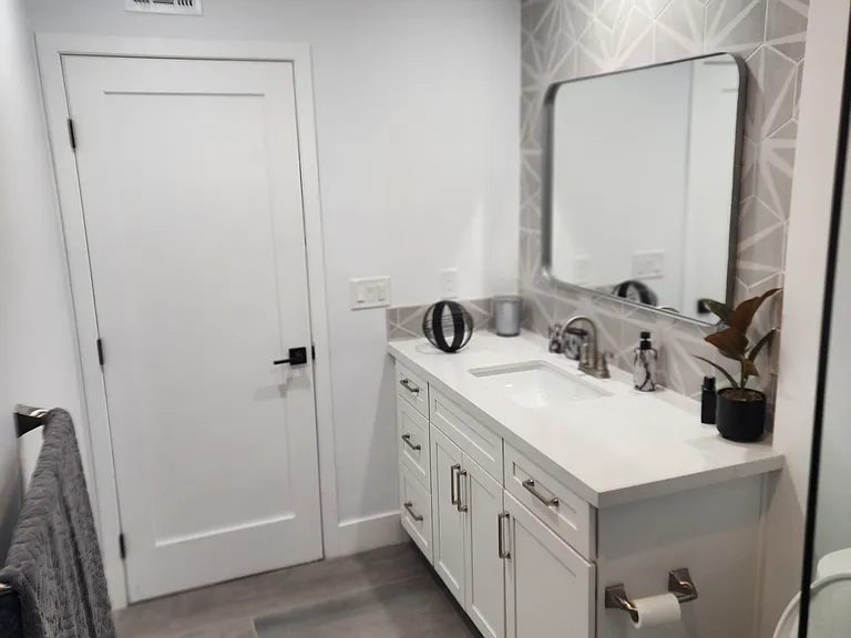 5141 Dubois Dr — Photo 8