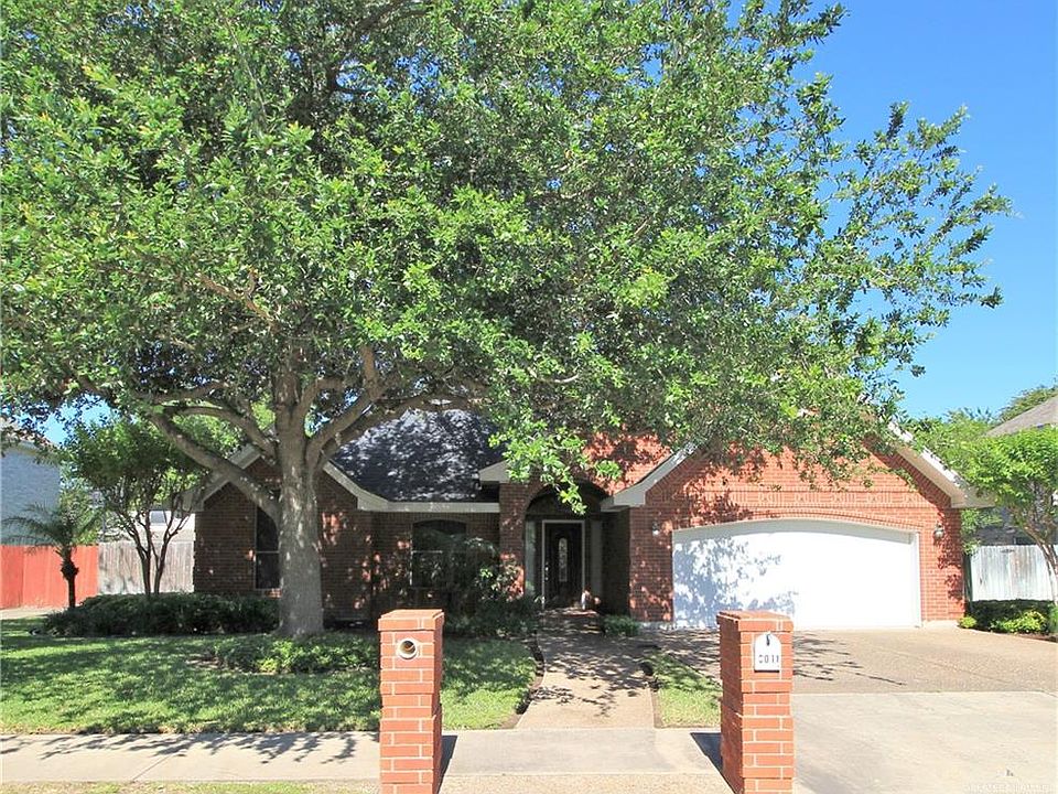 1st image of 3011 Wisteria Dr