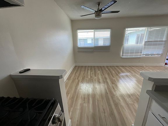 4th image of 3942 Stevely Ave APT 5