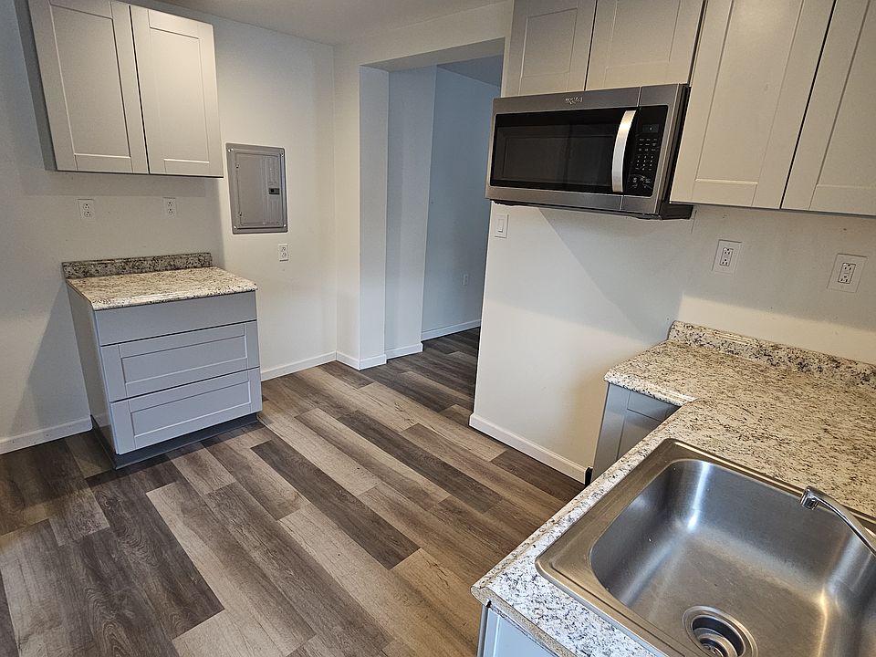 1st image of 6 N Mill St #A