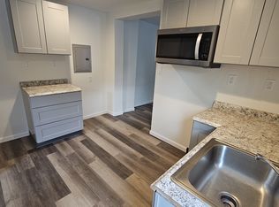 6 N Mill St #A, Nanticoke, PA 18634