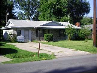 2nd image of 713 E 34th Ave