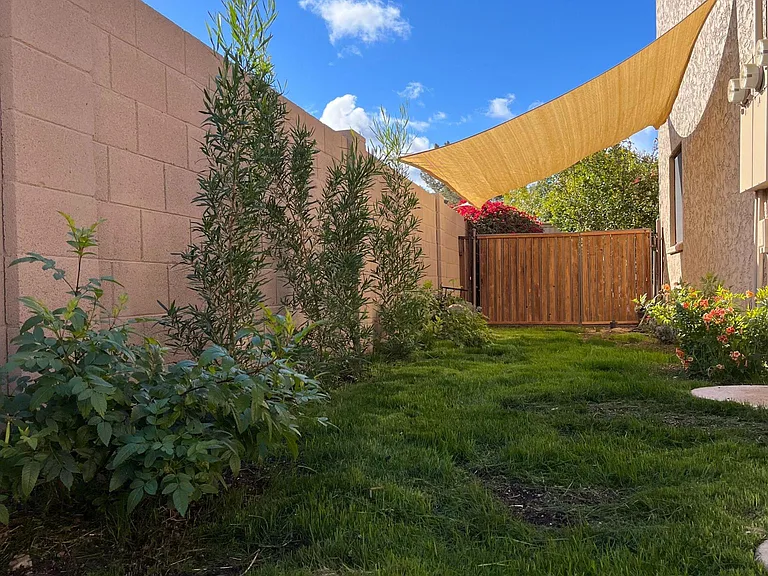 S Roosevelt St — Photo 22
