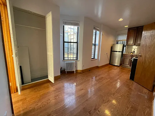 Rented by Best Apartments North Inc | media 20