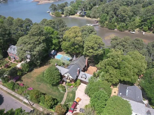 510 Oak Grove Rd, Norfolk, VA 23505