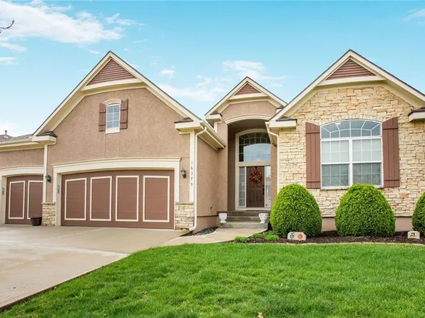 16375 W 163rd Ter, Olathe, KS 66062