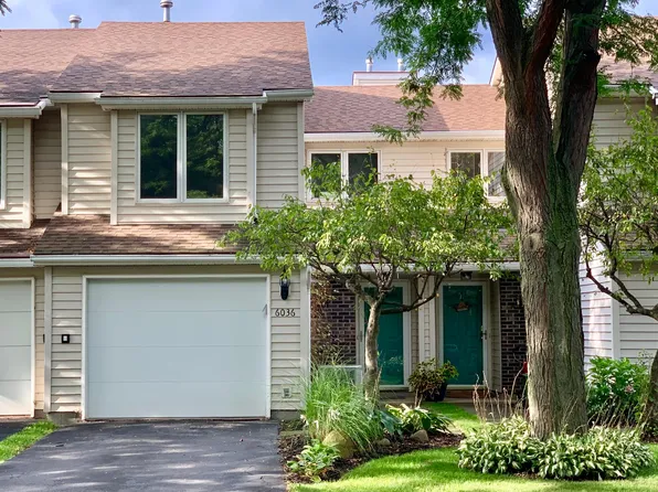 6036 Calm Lake Dr, Farmington, NY 14425