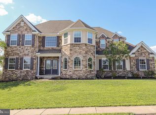 1279 Aylesbury Ln, York, PA 17404