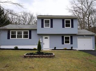 190 Pheasant Dr, Bayville, NJ