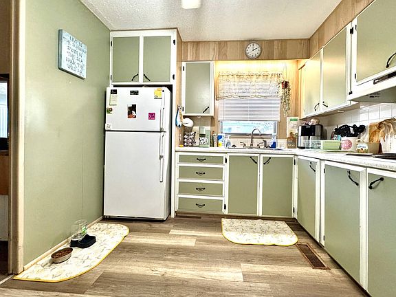 5th image of 1259 Plantation Pl