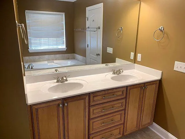 7516 Passport Dr — Photo 13