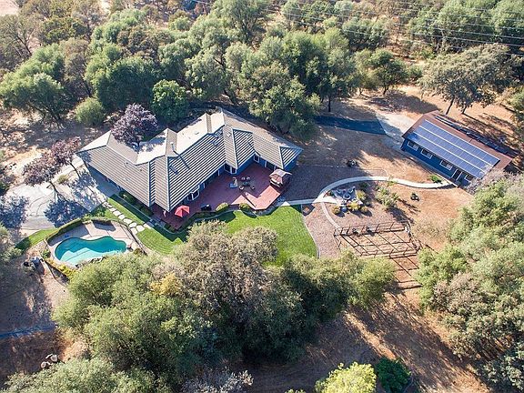 5th image of 3271 Gold Country Dr