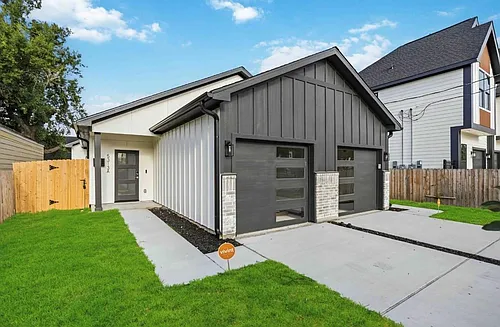 5313 Bacher Photo 1