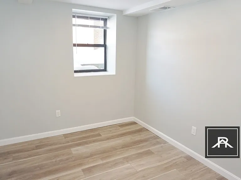 33 Brainerd Rd #112 — Photo 12