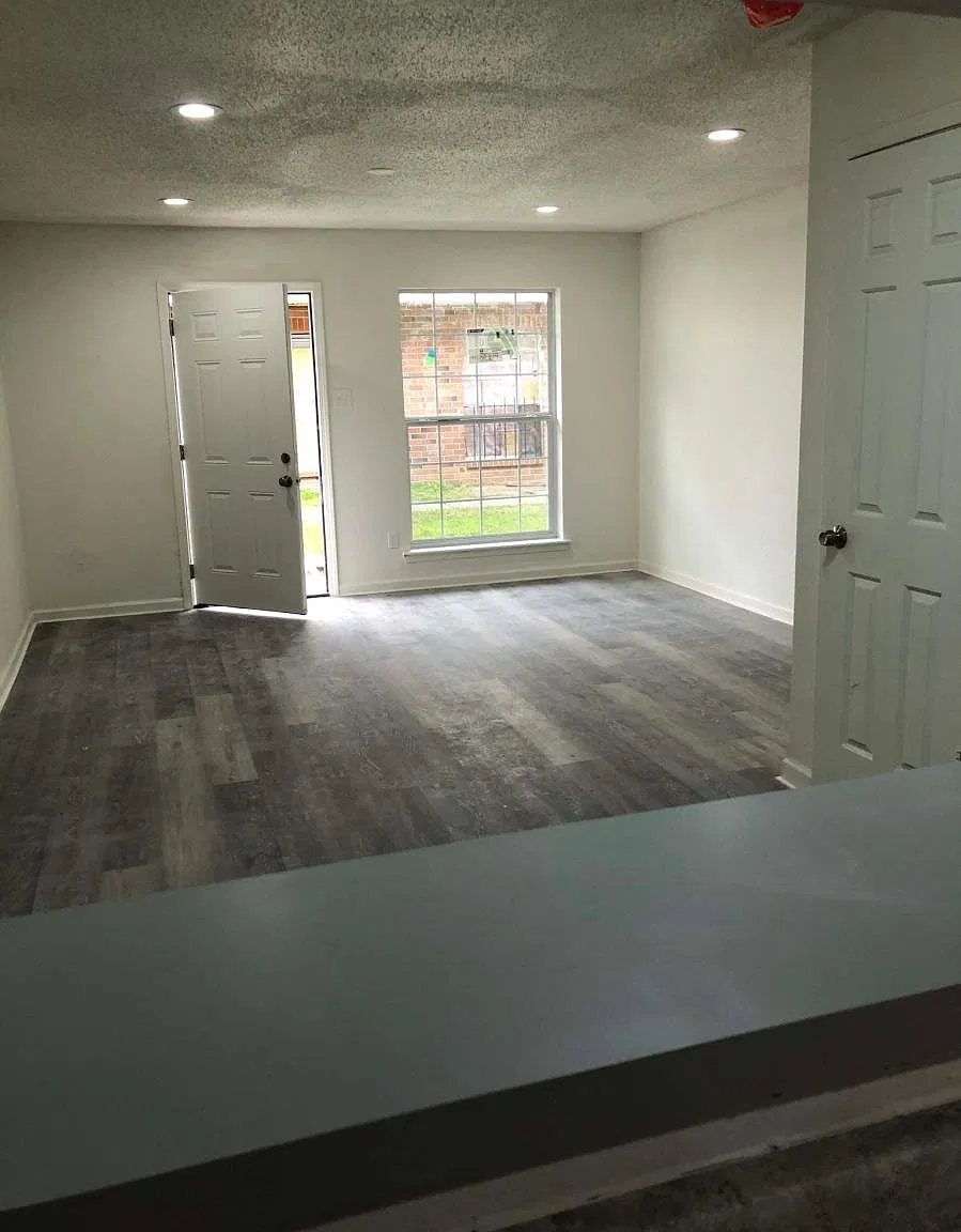 5949 Tullis Dr — Photo 3