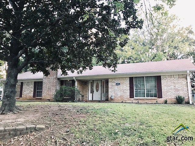 1st image of 216 Trail Hollow Ln