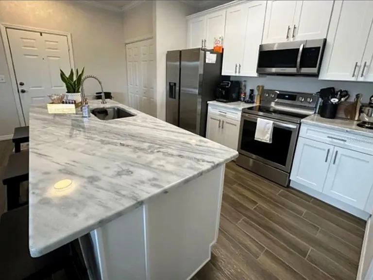 306 Eagle Pond Dr — Photo 4