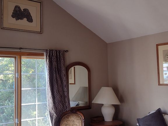 4th image of 10635 Foster Ave