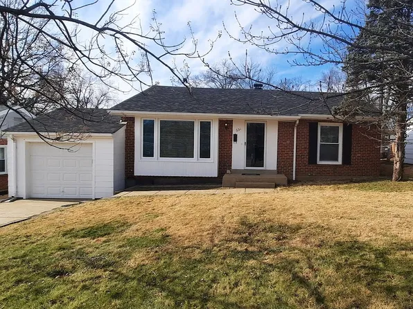 631 Chopin Dr, Saint Louis, MO 63122