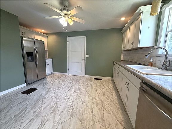 5th image of 1304 Jackson St