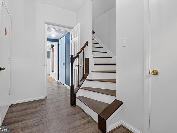 3rd image of 8980 Cannon Ridge Dr