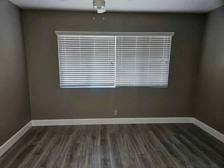 2920 Huff Ave — Photo 5