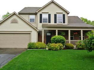 320 Park Trails Dr, Newark, OH 43055