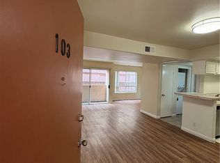 5060 Kester Ave APT 103, Sherman Oaks, CA 91403