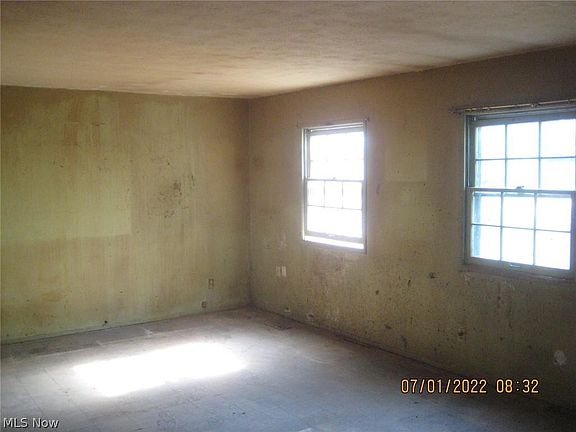 4th image of 3845 Morley Dr