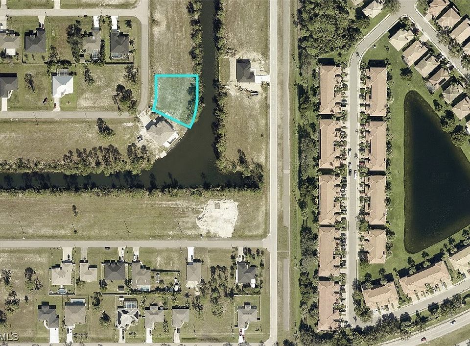 1st image of 3335 NE 23rd Pl