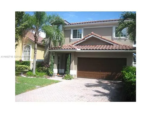 15071 SW 136th Pl Photo 1