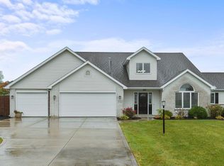 5504 Wheelock Rd, Fort Wayne, IN 46835