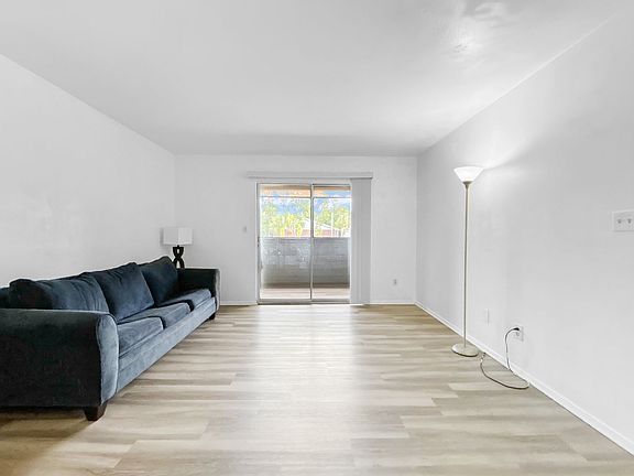 4th image of 1400 Gandy Blvd N Unit 506