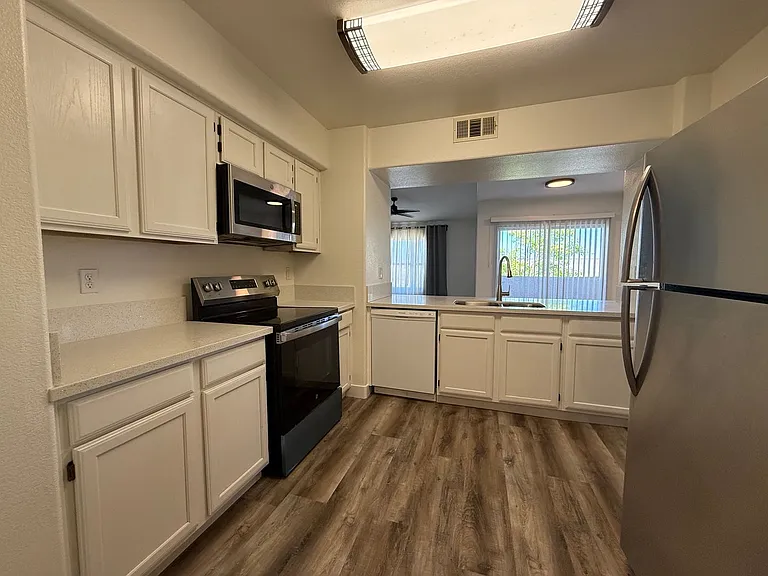 7255 W Sunset Rd #2149 — Photo 11