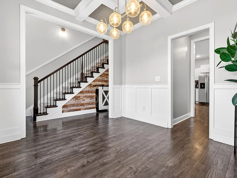 104 Woodtrace Ct — Photo 10