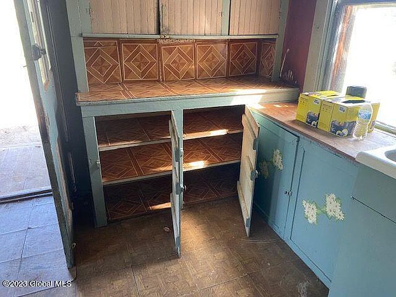 3rd image of 801 Oswegatchie Road