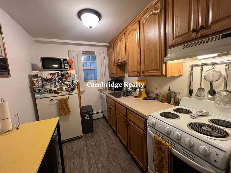 32 Chester St #2 — Photo 5