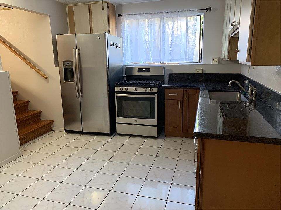 1st image of 890 Olena St