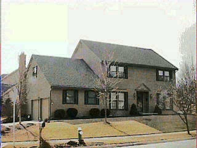 1st image of 7949 Tipperary Ct N